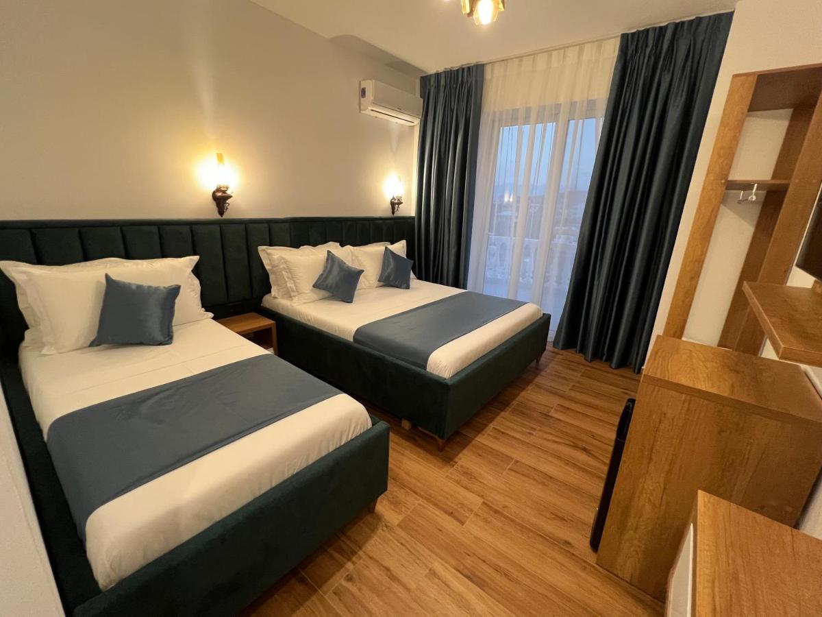 Illyrian Hotel Ксамил Экстерьер фото